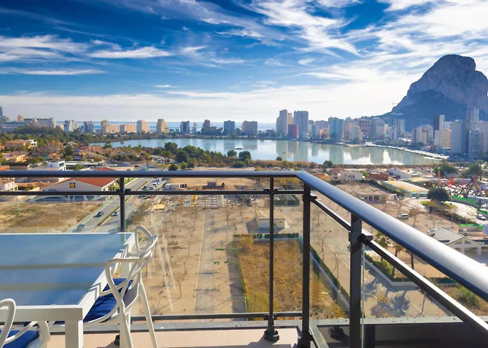 Appartamento Sunrise Tower - Great Location - 5 Minutes Walk To The Sea