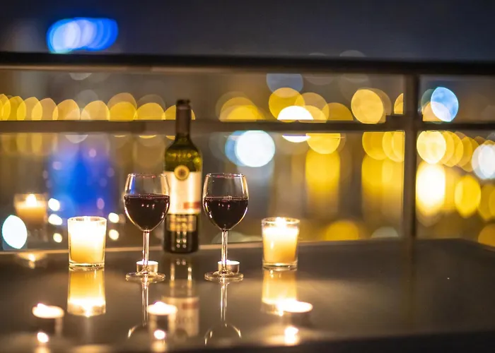 Appartamento Sunrise Tower - Great Location - 5 Minutes Walk To The Sea *