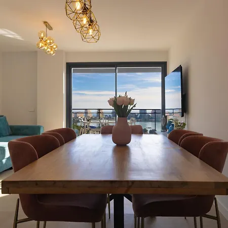 Sunrise Tower - Great Location - 5 Minutes Walk To The Sea * 卡尔佩