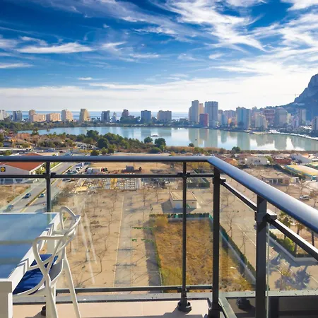 公寓 Sunrise Tower - Great Location - 5 Minutes Walk To The Sea