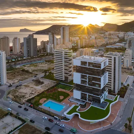 Sunrise Tower - Great Location - 5 Minutes Walk To The Sea * 卡尔佩